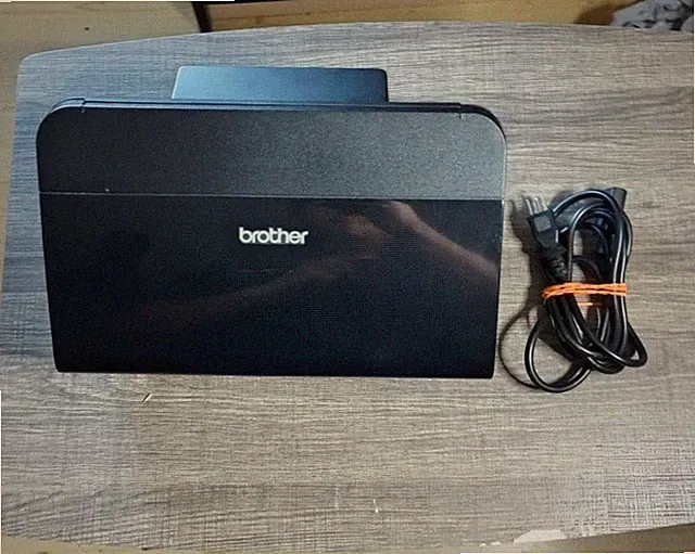 Brother Image Centre Model ADS-2000e Desktop Portable Color Duplex Scanner